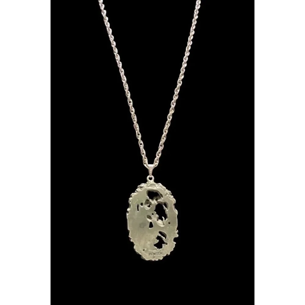 VTG 60-70’s Pewter Art Nouveau Necklace 3D ROMEO & JULIET Roses Romance THEATER - Picture 3 of 6